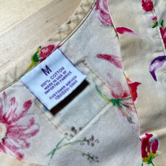 S.C.R.U.B.S. Cream Floral Patterned Scrub Top - Picture 5 of 5